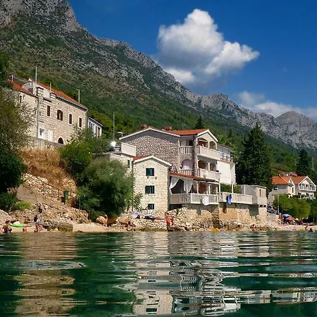 招待所 Martina 3*